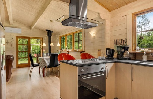 Skovgaarde House | Nice home in Herning with WiFi