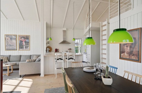 Hesselager House | Nice home in Hesselager with kitchen