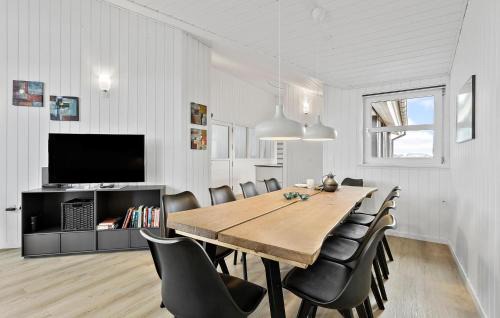 Hjørring House | Nice Home In Hjørring With Sauna