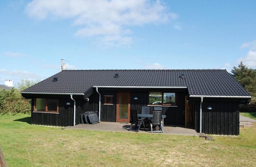 Lonstrup House | Nice home in Hjørring with sauna