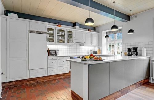 Vragard House | Nice home in Højer with sauna