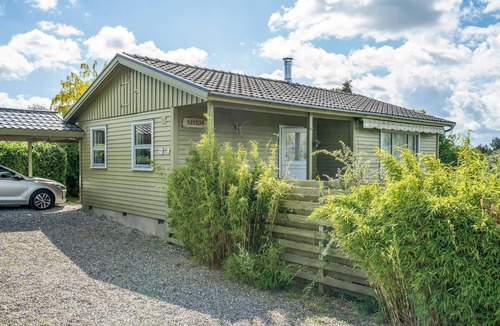 Holbaek House | Nice home in Holbæk with kitchen