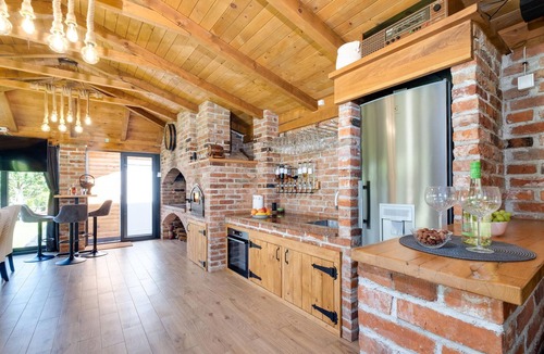 Lekenik House | Nice home in Brezane Lekenicke