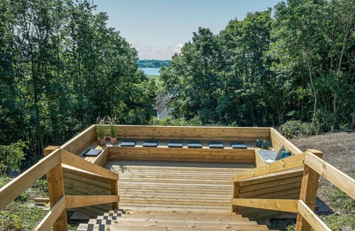 Helsned House | Nice home in Humble with house sea view