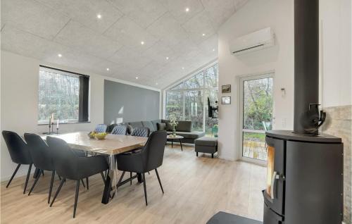 Hurup Thy House | Nice Home In Hurup Thy With Wifi
