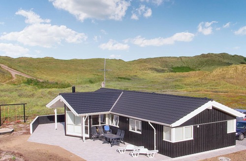 Hvide Sande House | Nice home in Hvide Sande with sauna