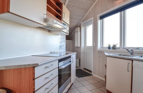 Bjerregard Strand House | Nice home in Hvide Sande with sauna