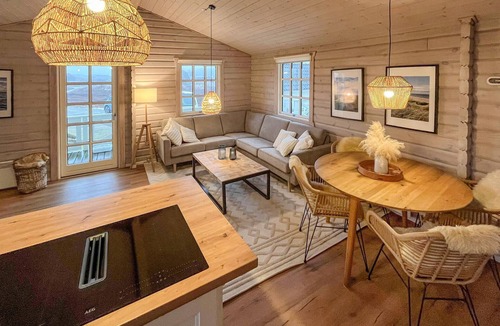 Haurvig House | Nice home in Hvide Sande with sauna
