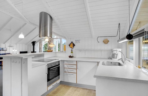 Argab House | Nice home in Hvide Sande with sauna