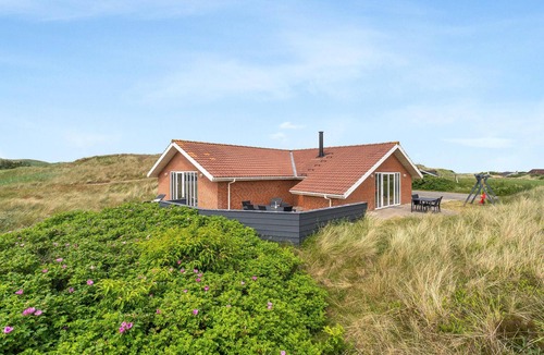 Argab House | Nice home in Hvide Sande with sauna