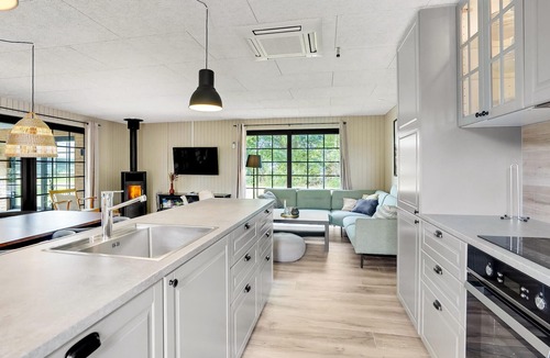 Bjerregaard House | Nice home in Hvide Sande with sauna