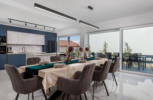Jadranovo House | Nice home in Jadranovo