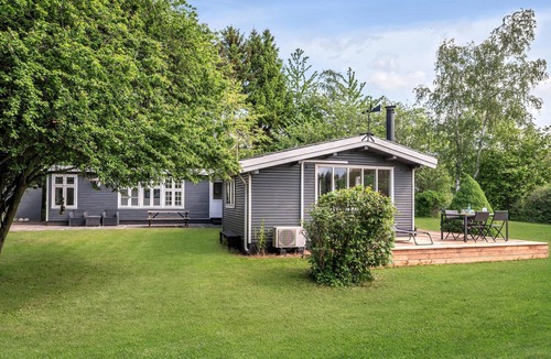 Frederikssund Municipality House | Nice home in Jægerspris with kitchen
