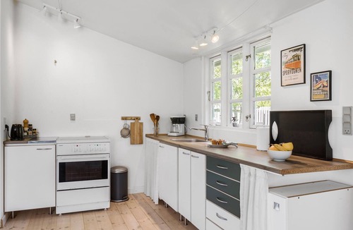 Jægerspris House | Nice home in Jægerspris with kitchen