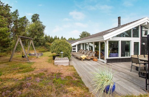 Strandby House | Nice home in Jerup with sauna