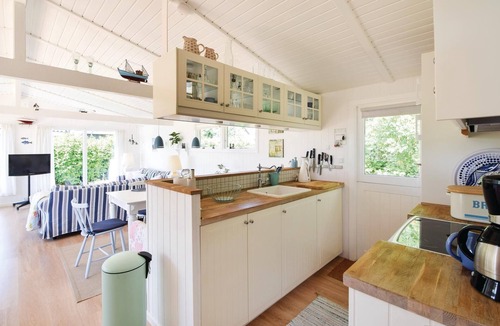 Juelsminde House | Nice home in Juelsminde with WiFi