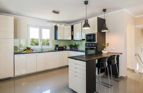 Rogocana House | Nice home in Kapelica