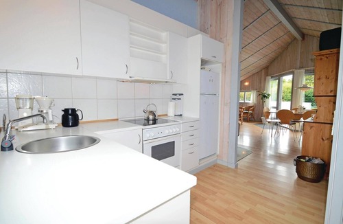 Karrebksminde House | Nice home in Karrebæksminde with sauna