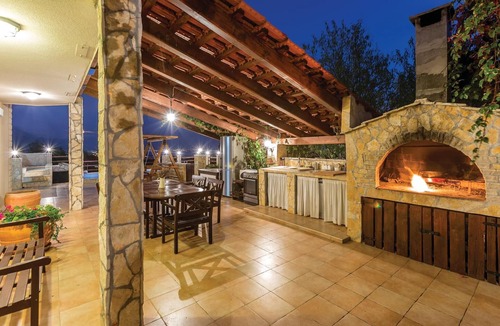 Rudine House | Nice home in Kastel Novi