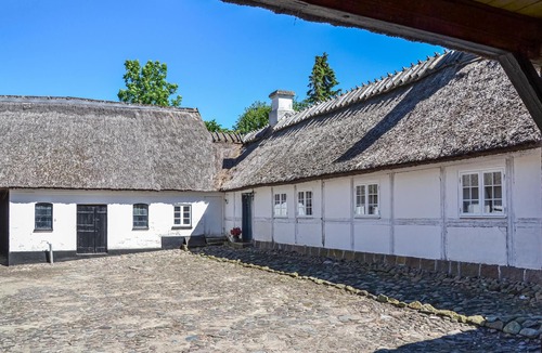 Kirke Hyllinge House | Nice home in Kirke Hyllinge with WiFi