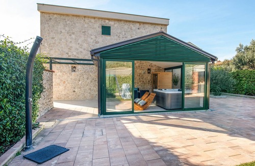 Kremena House | Nice home in Kremena with sauna