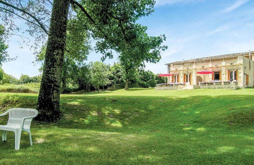 La Barde House | Nice home in La Barde