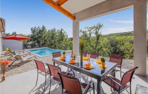Labeaume House | Nice Home In Labeaume