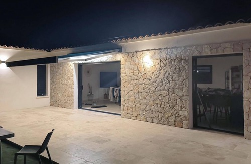 Les Plans House | Nice home in Les Plans