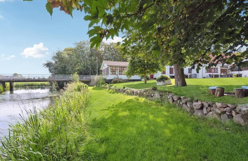 Mandoe House | Nice home in Lintrup with sauna