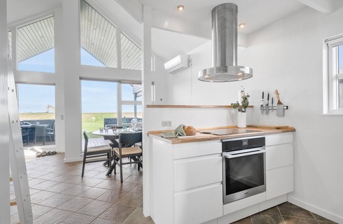 Mesinge House | Nice home in Mesinge with WiFi