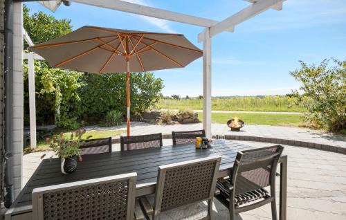 Faldsled House | Nice Home In Millinge With Wifi