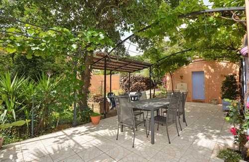 Montignargues House | Nice home in Montignargues