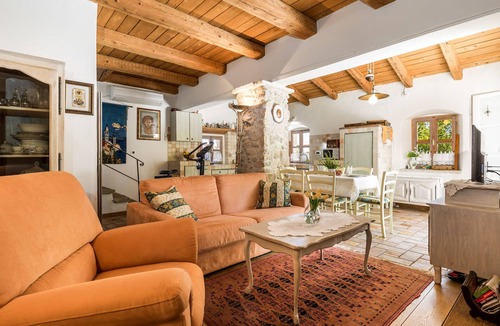 Sucici House | Nice home in Moscenice