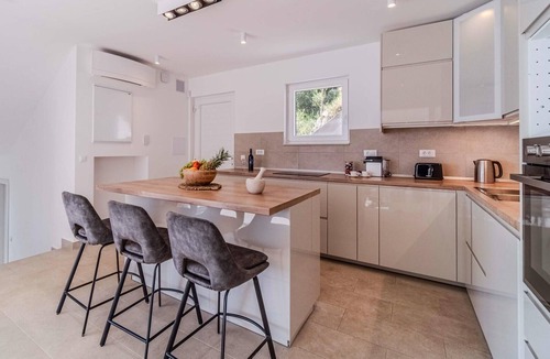 Nerezise House | Nice home in Nerezisca