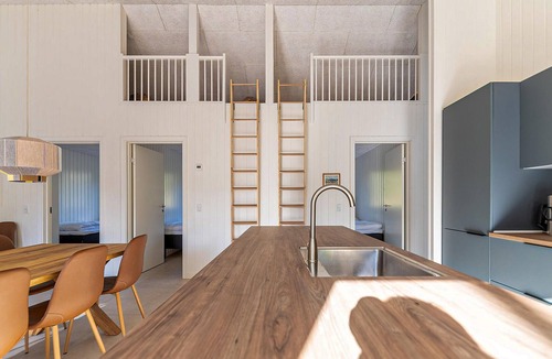 Bedegaard House | Nice home in Nexø with sauna