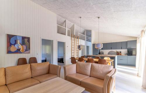 Bedegaard House | Nice Home In Nexø With Sauna