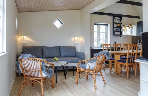 Snogebaek House | Nice home in Nexø with WiFi