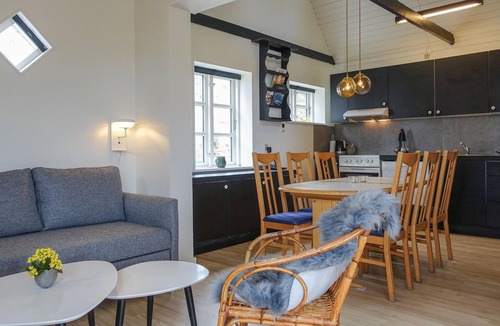 Snogebaek House | Nice home in Nexø with WiFi