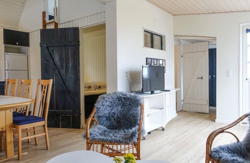 Snogebaek House | Nice home in Nexø with WiFi