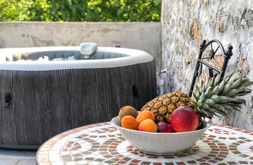 Novi Vinodolski House | Nice home in Novi Vinodolski with WiFi