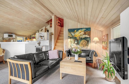 Houstrup House | Nice home in Nørre Nebel with sauna