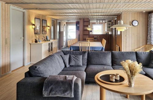 Lonne Hede House | Nice home in Nørre Nebel with sauna
