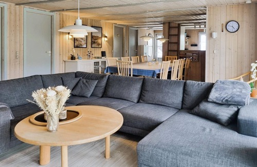 Lonne Hede House | Nice home in Nørre Nebel with sauna