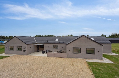 Houstrup House | Nice home in Nørre Nebel with sauna