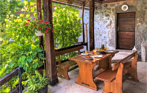 Novi Vinodolski House | Nice Home In Novi Vinodolski With Wifi