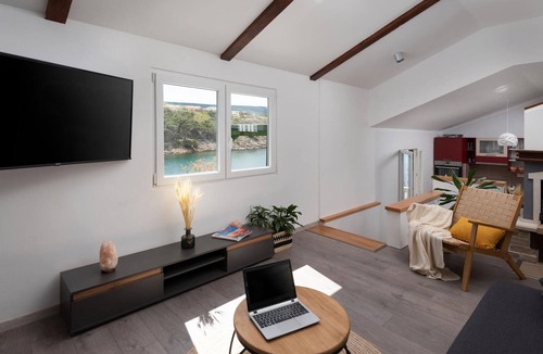 Novigrad House | Nice home in Novigrad