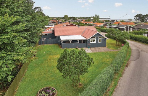 Nyborg House | Nice home in Nyborg with WiFi