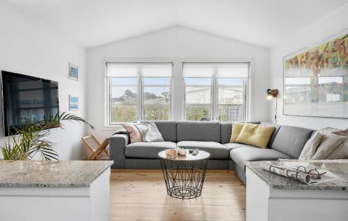 Nyborg House | Nice Home In Nyborg With Kitchen