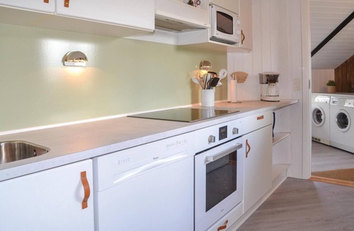 Jegum House | Nice home in Oksbøl with sauna
