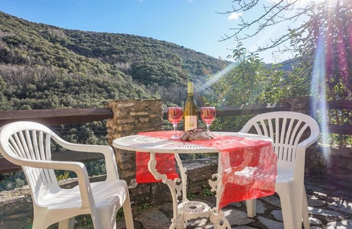 Olargues House | Nice home in Olargues with house a mountain view